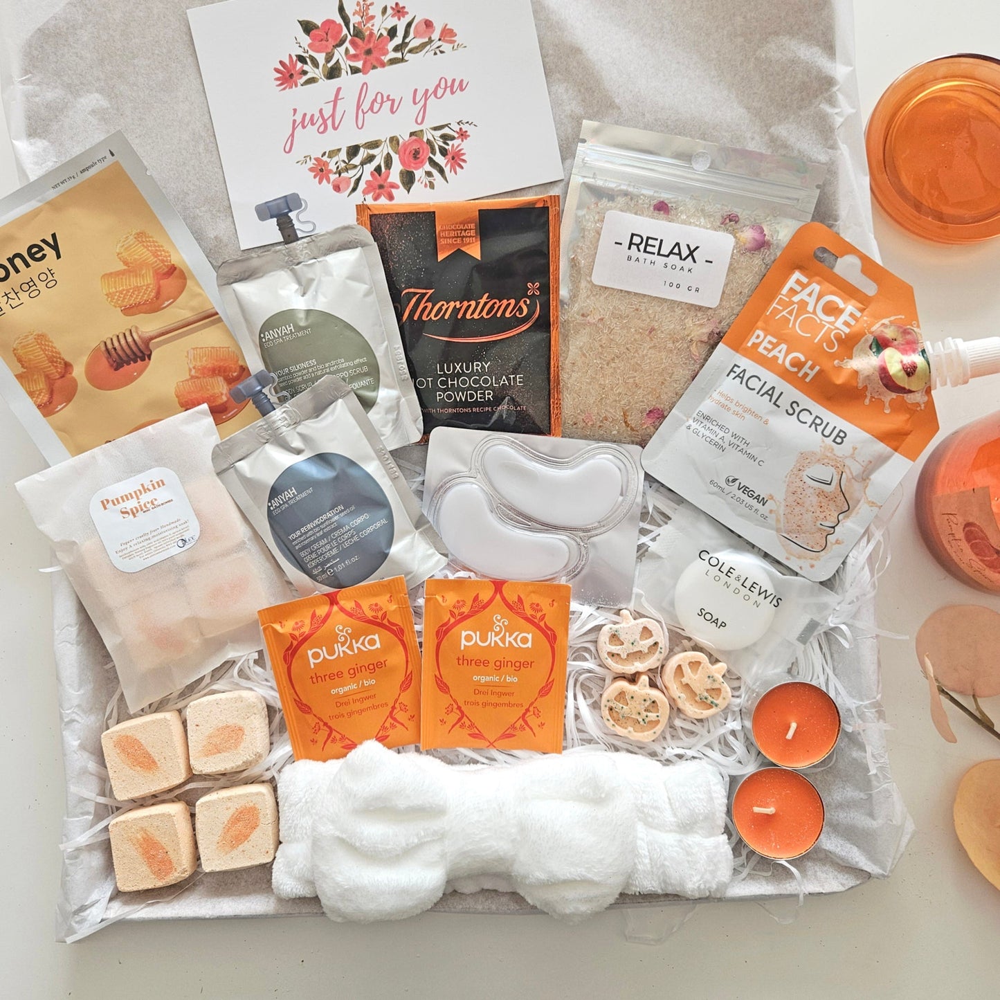 HALLOWEEN PAMPER GIFT
