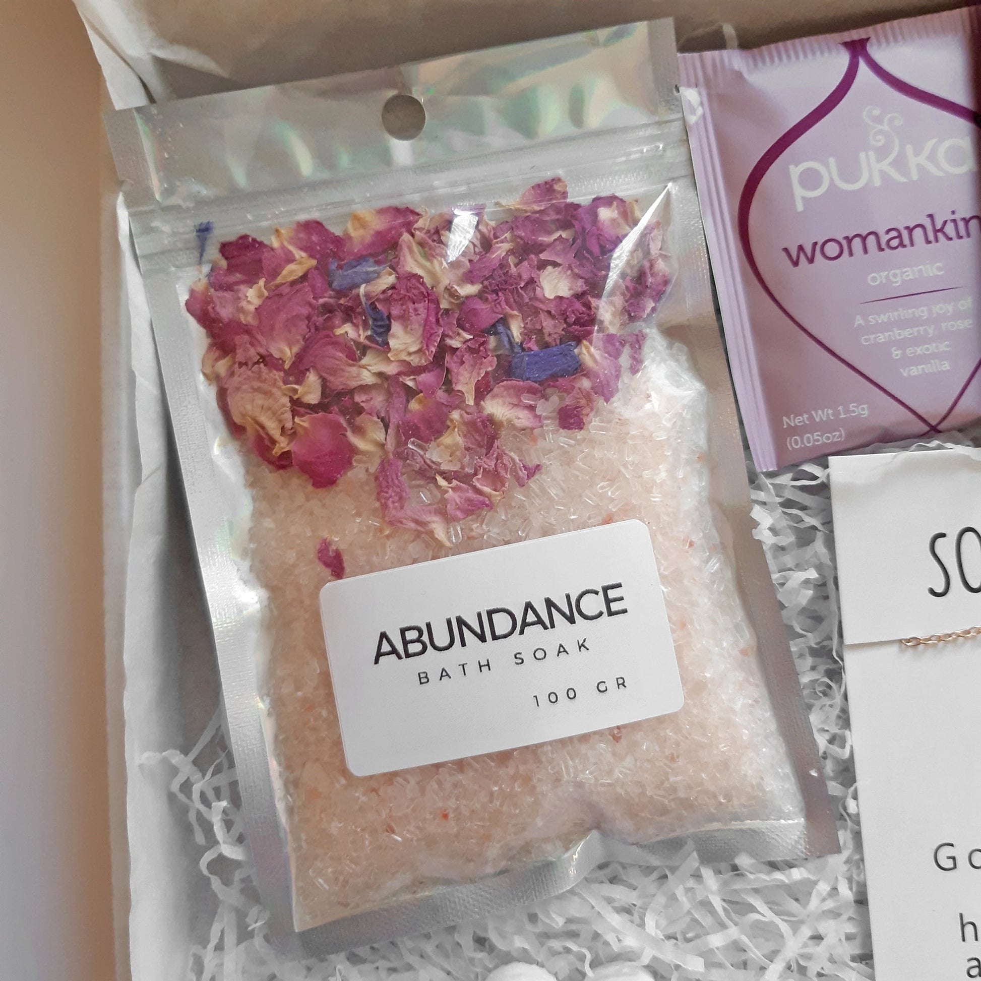 Abundance pamper hamper | Letterbox Gifts for Spiritual People next day delivery