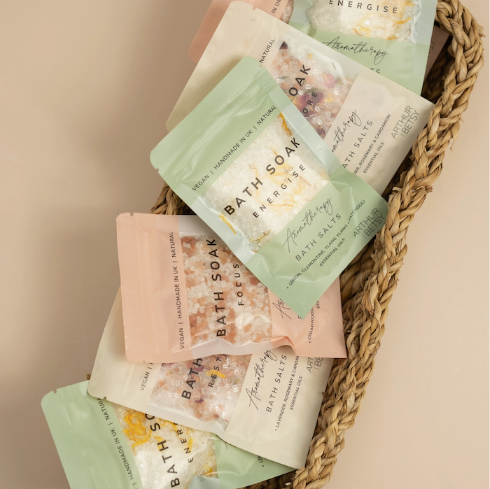 Aromatherapy Bath Soak | Personalised Wellness Gift boxes for friends