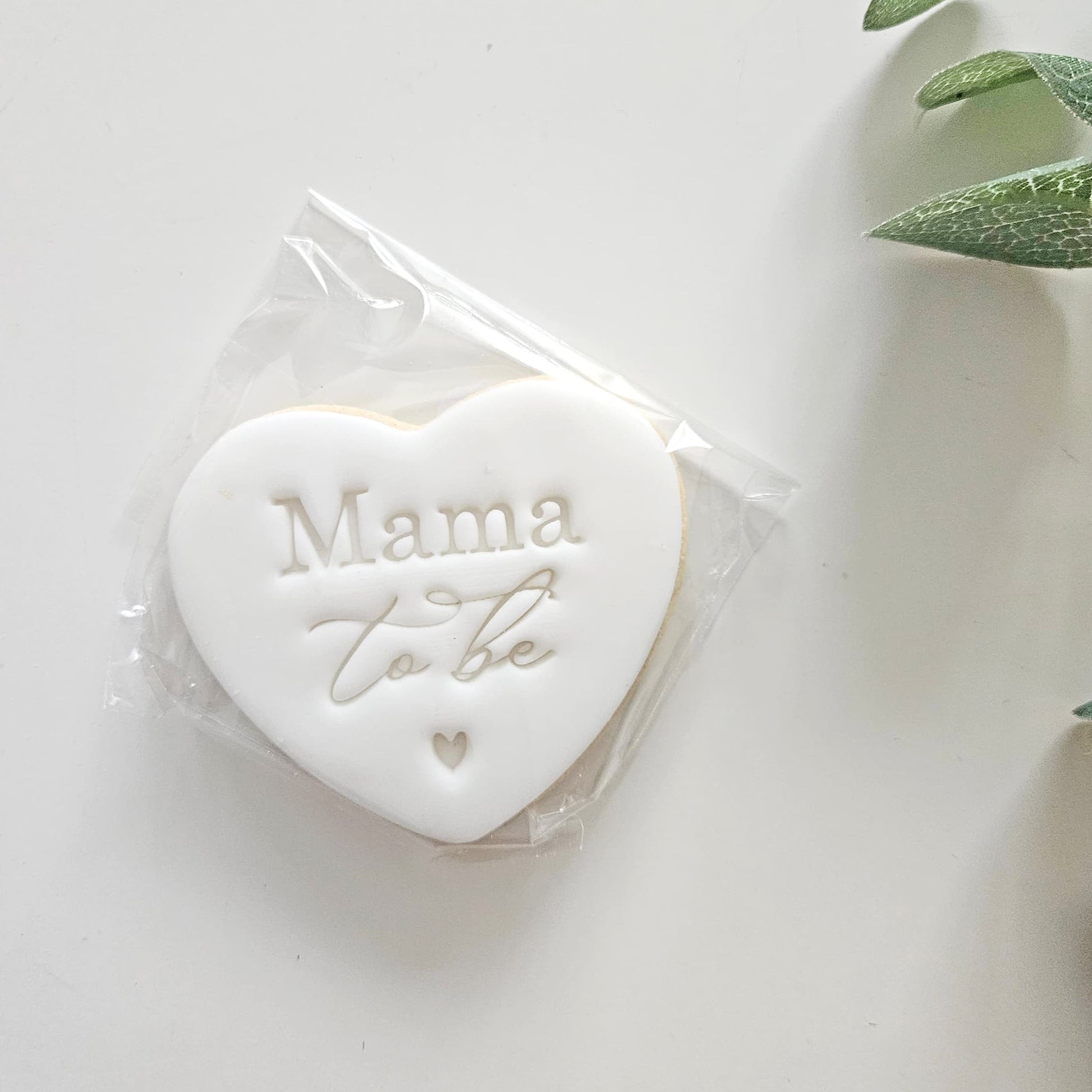 Mama to Be Iced Biscuit | Build Your Own Mum To Be Pamper Hamper