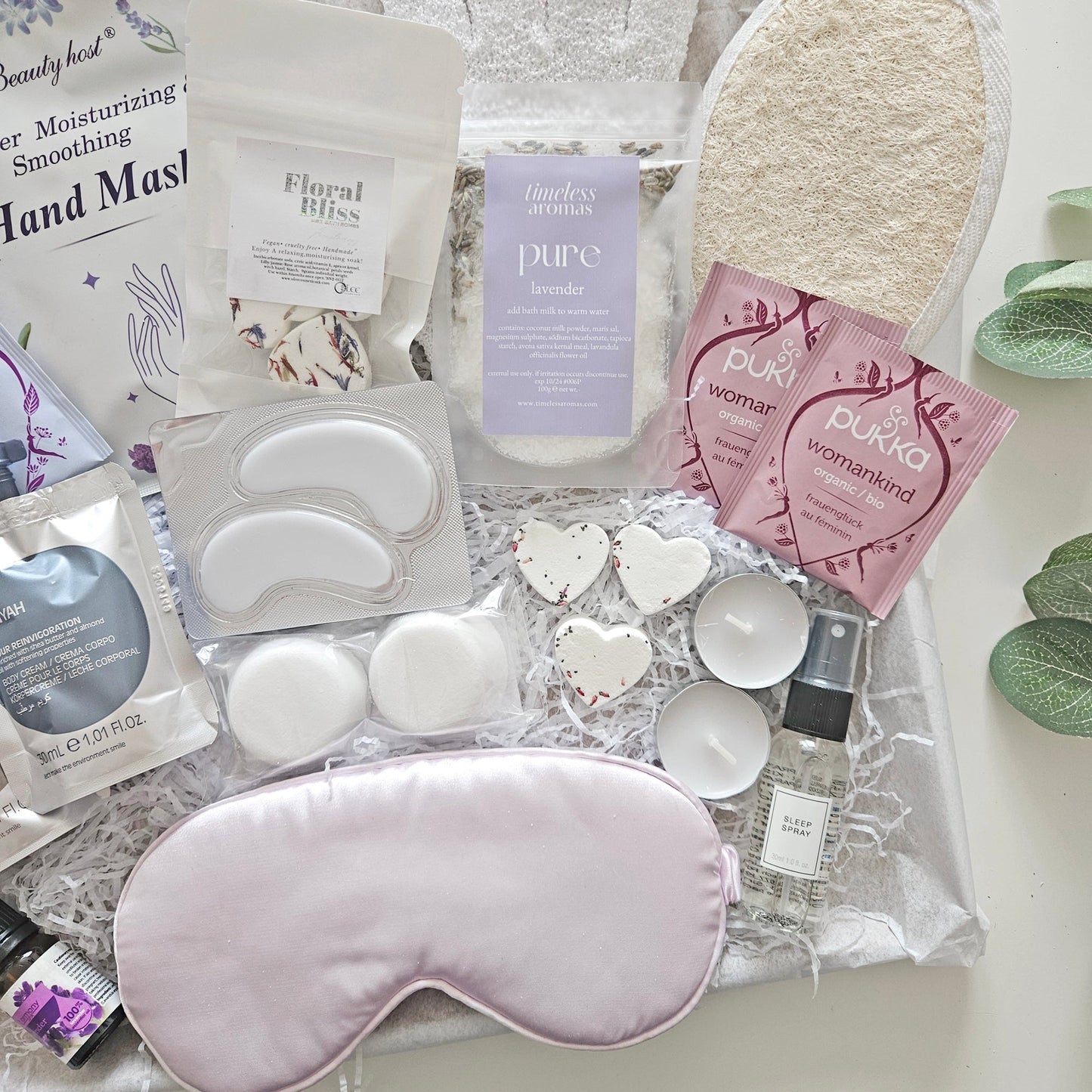 pamper hamper gift box female pamper gifts by post for her
