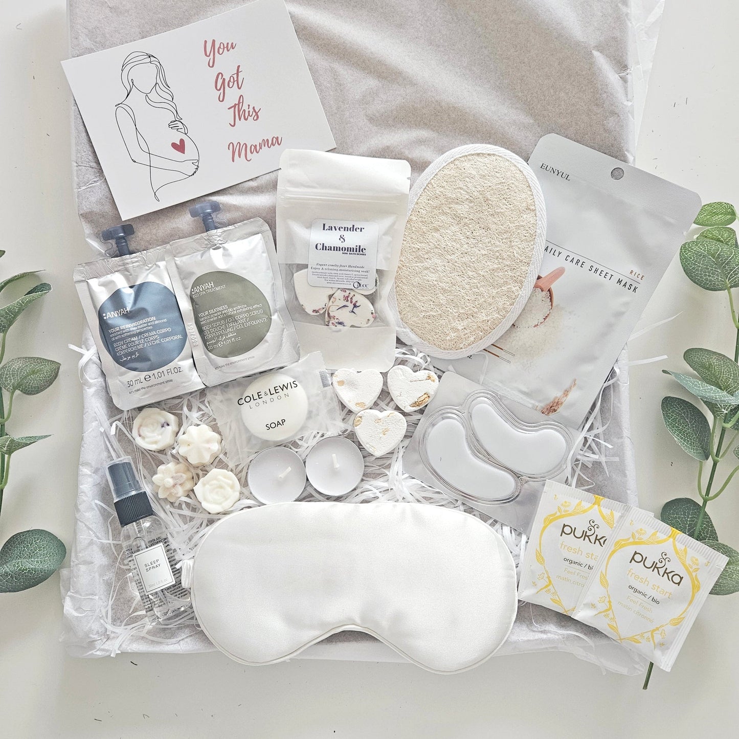 pamper kits for mums to be thoughtful mum to be pamper set by post
