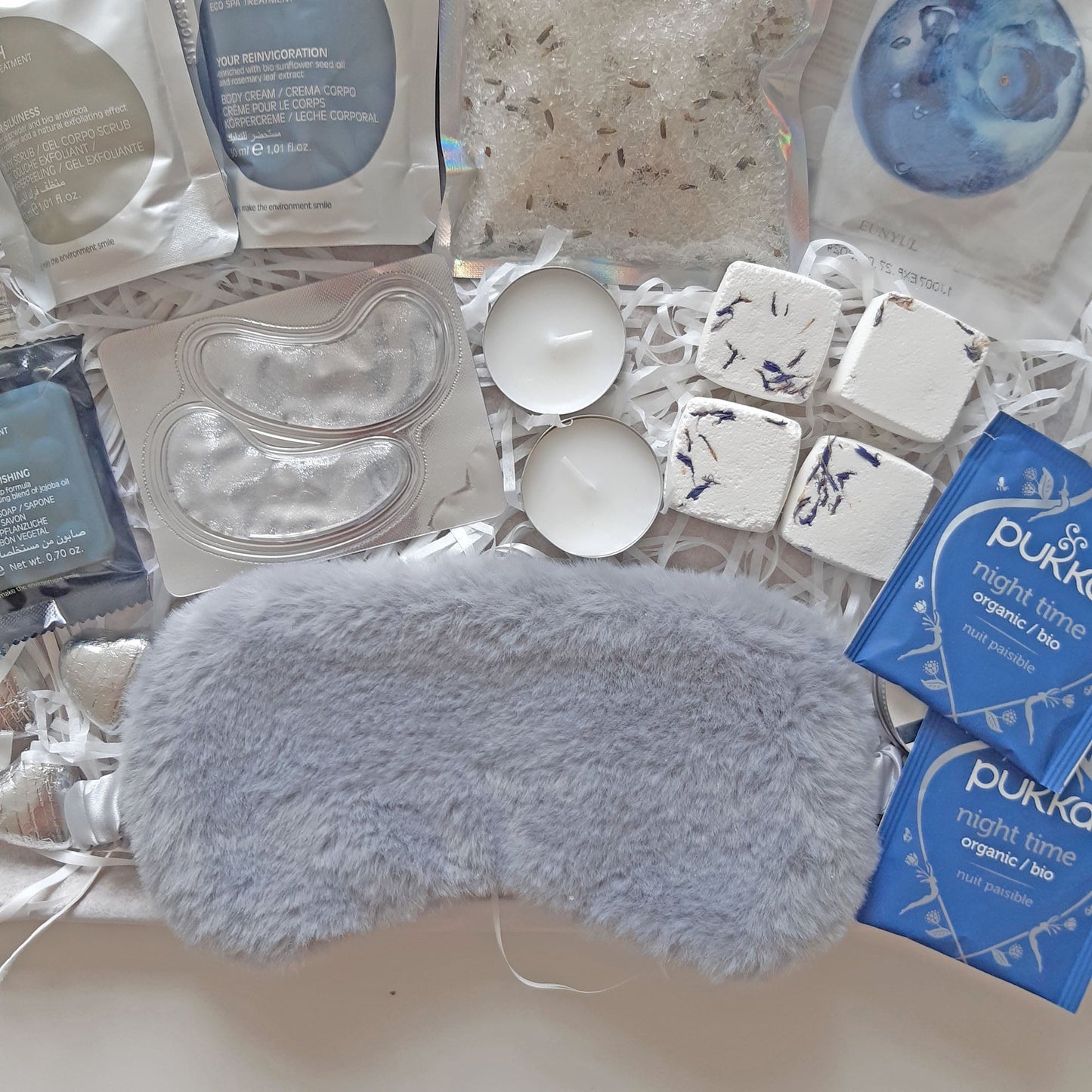 sleep gift set | Thinking of You gift ideas for lady friends