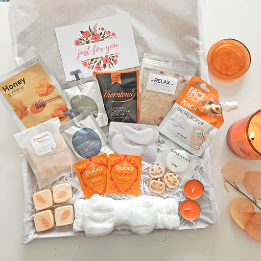 HALLOWEEN PAMPER TREATS | SELF CARE BOX