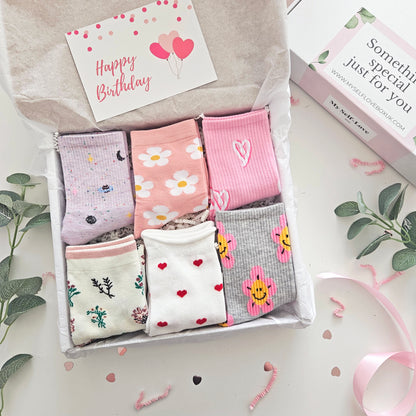 SOCKS GIFT BOX - 6 DESIGNS