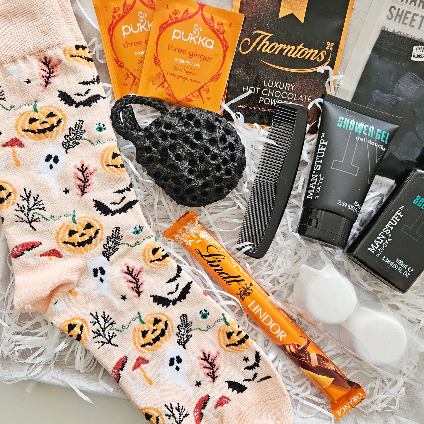 COSY HALLOWEEN | PAMPER BOX FOR HIM LIMITED EDITION