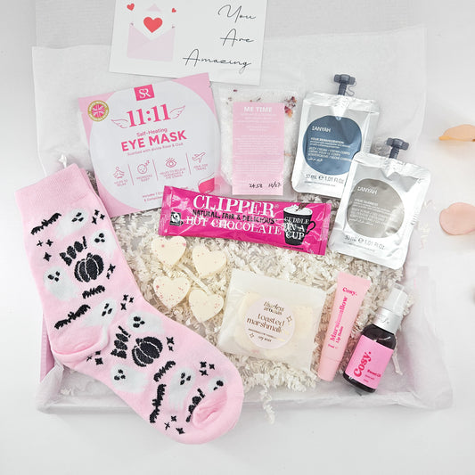 Halloween Pamper Gift Box for Her | Spooky & Sweet Box Uk