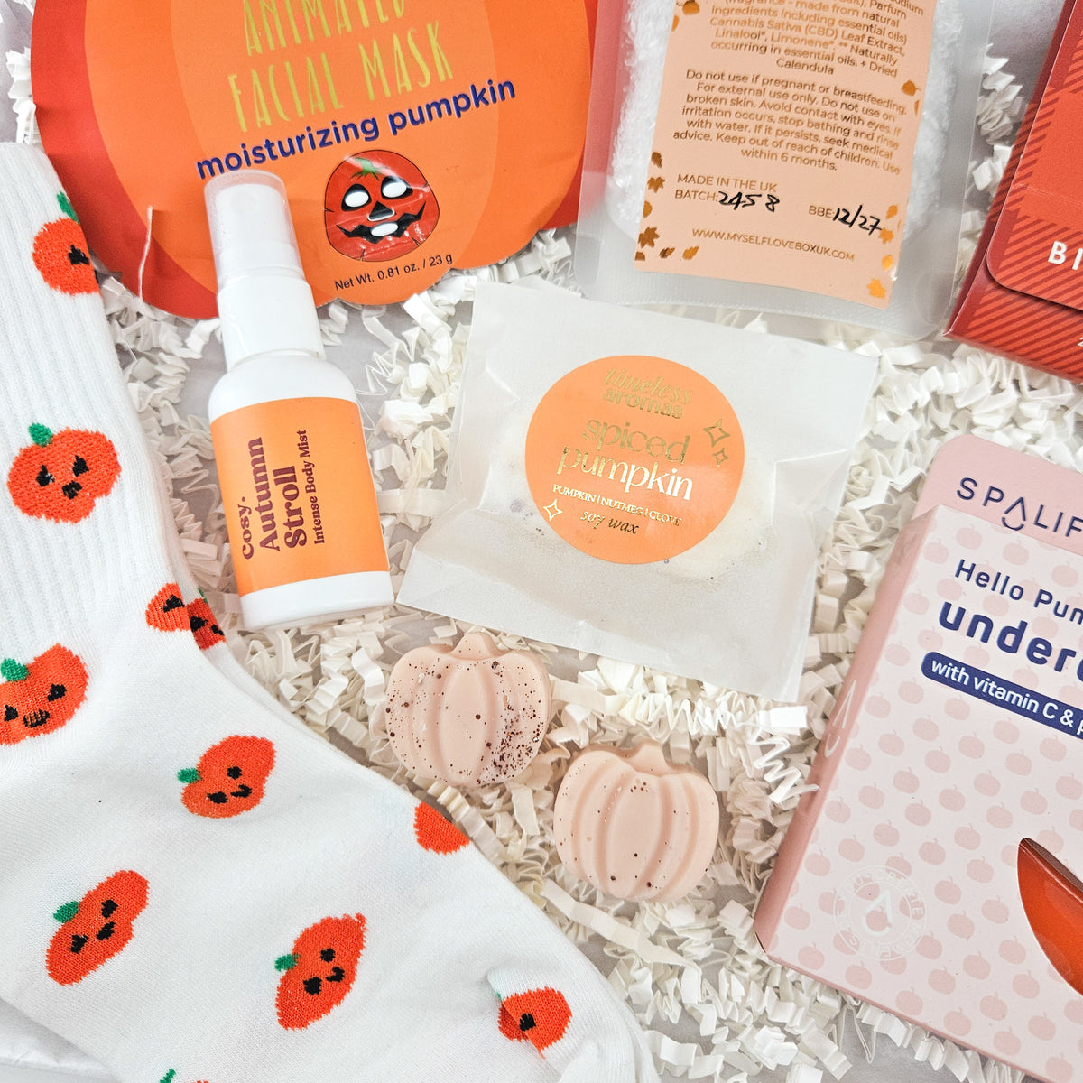 Halloween Pamper Gift Set for Her | Pumpkin Glow Box Uk