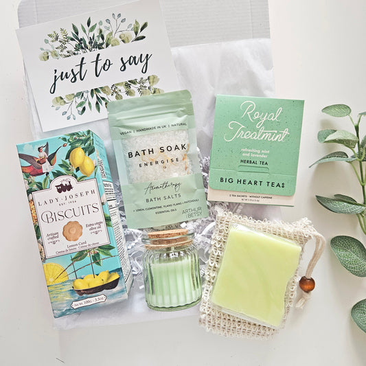 Luxury Pamper Sets & Self Care Hampers Gift Boxes For Women