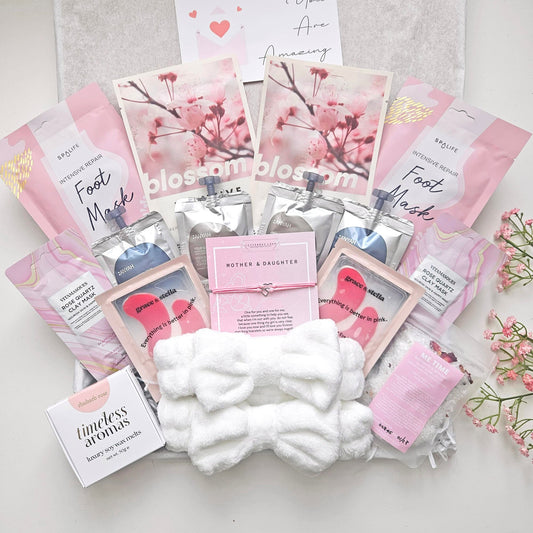 Mummy and Me Spa Day | Luxury Mother & Daughter Spa Gift Set
