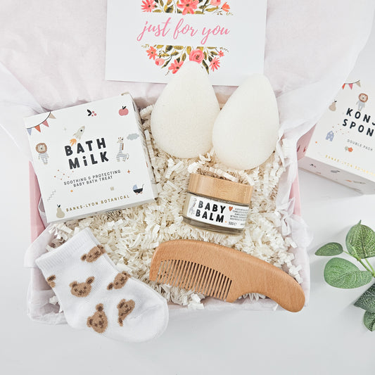 New Baby Gift Box UK | Newborn Baby Gift Set & Hamper