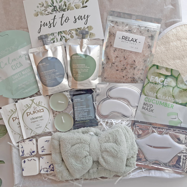 Luxury Pamper Boxes, Hampers & Self-Care Gift Sets for Women – My Self ...