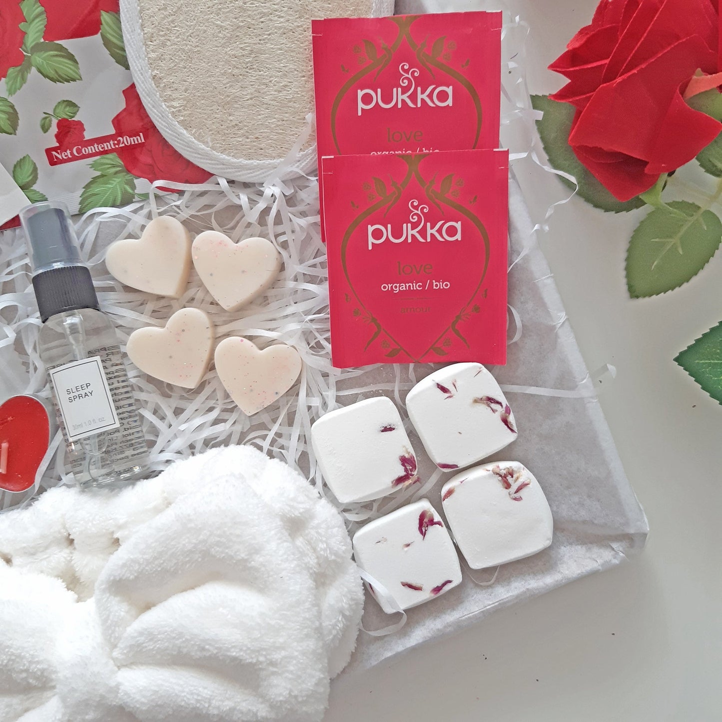 Wedding Anniversary Gifts | pamper gifts Next day delivery