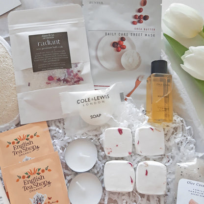 beauty pamper hamper for her spa gift ideas for leaving presents