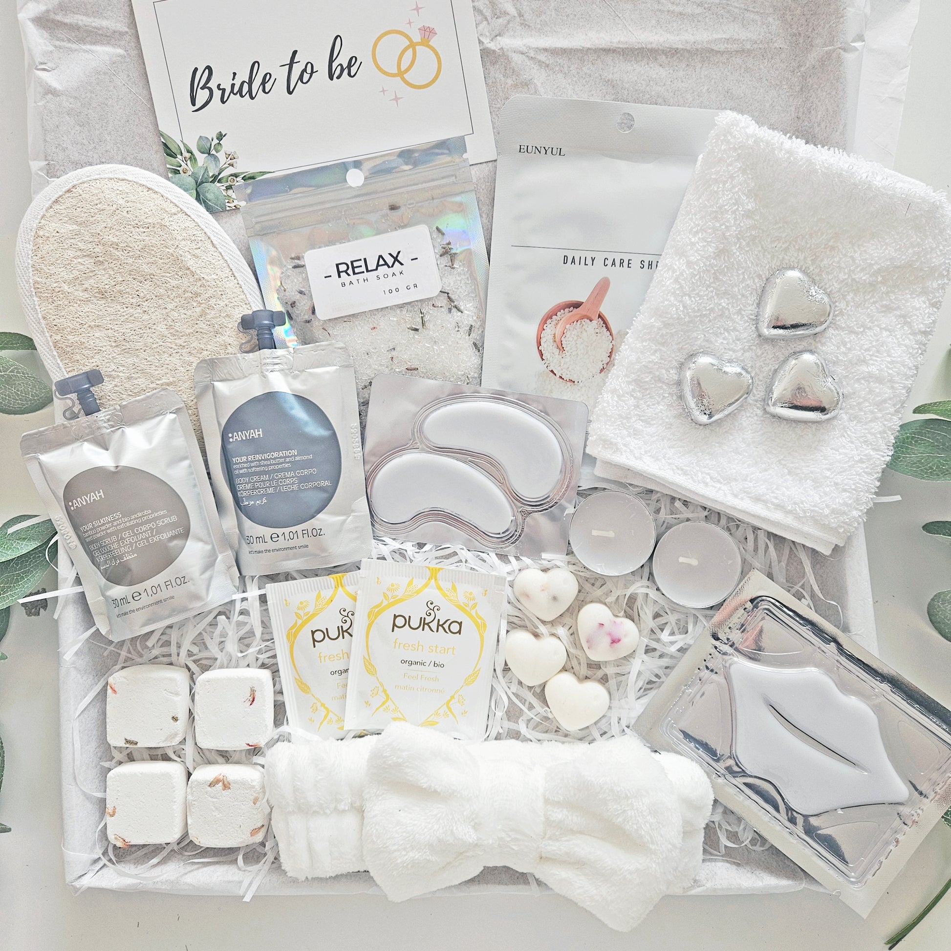 bride to be pamper gift set