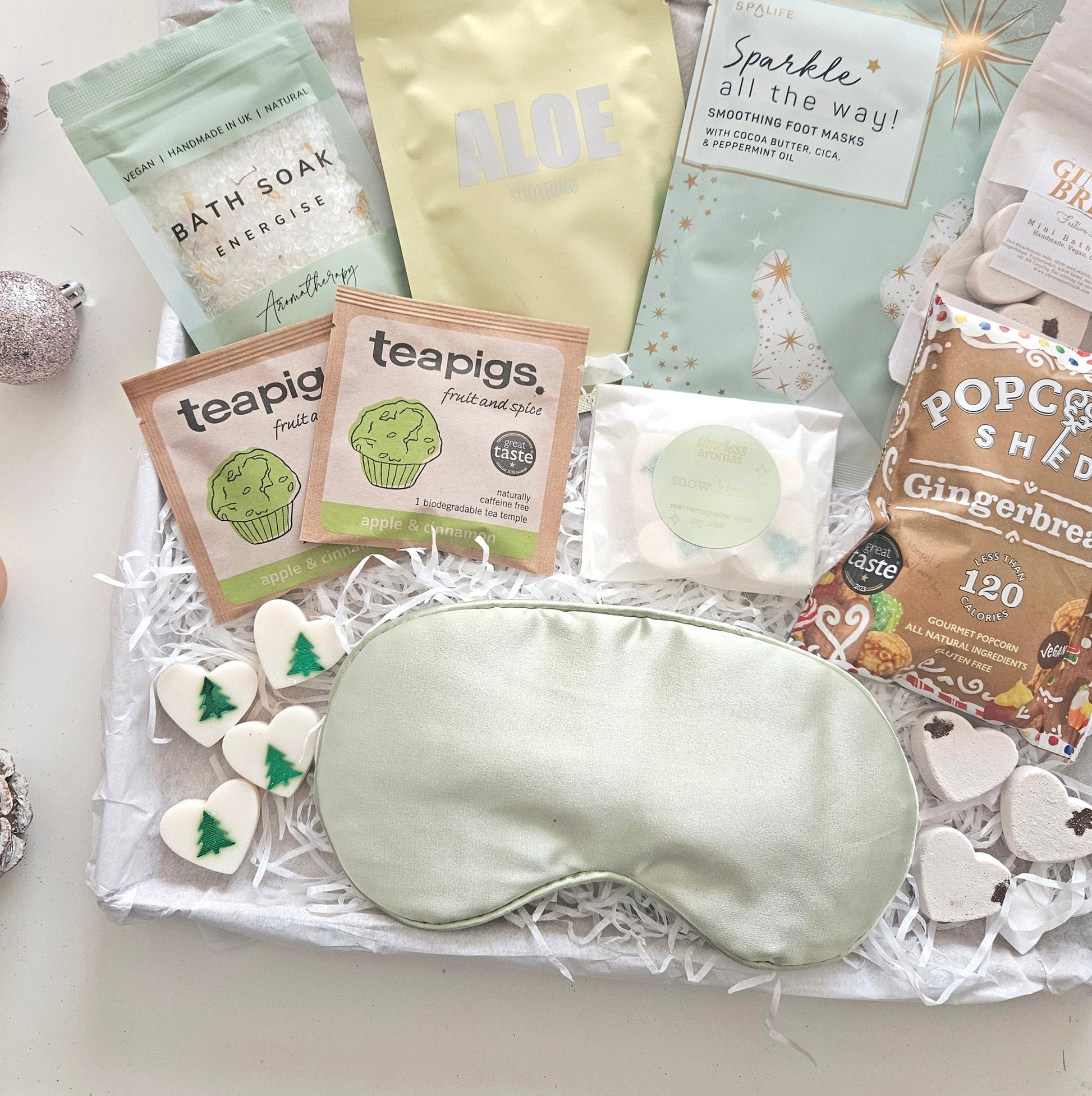 luxury christmas pamper gift box for her