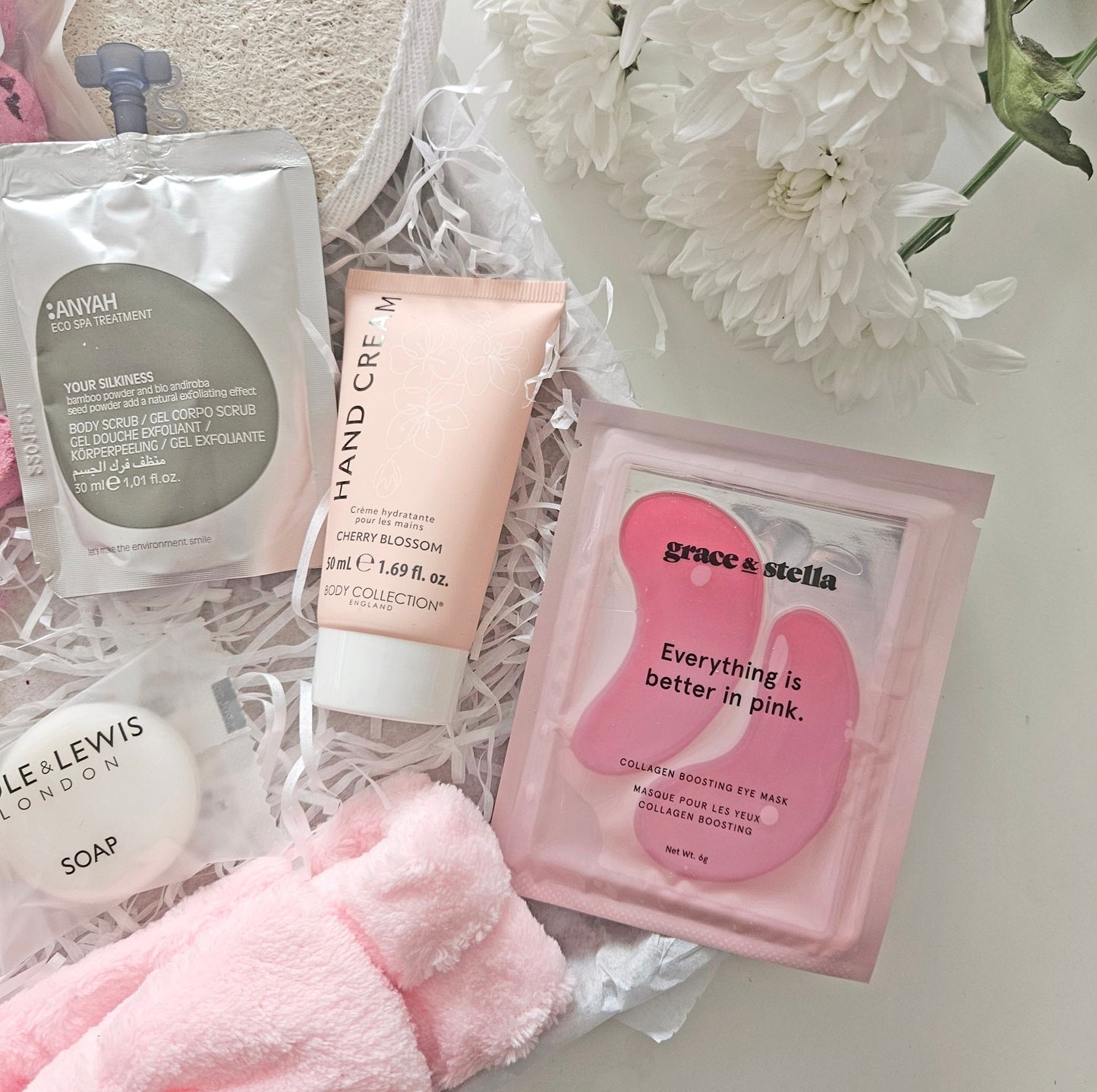 mum to be pamper set next day shipping gifts by post for her
