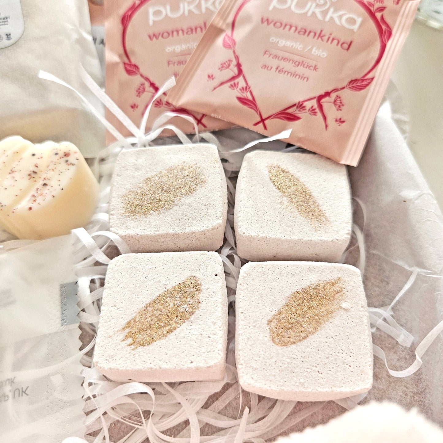 pamper set gift hampers for her gift ideas for leaving presents