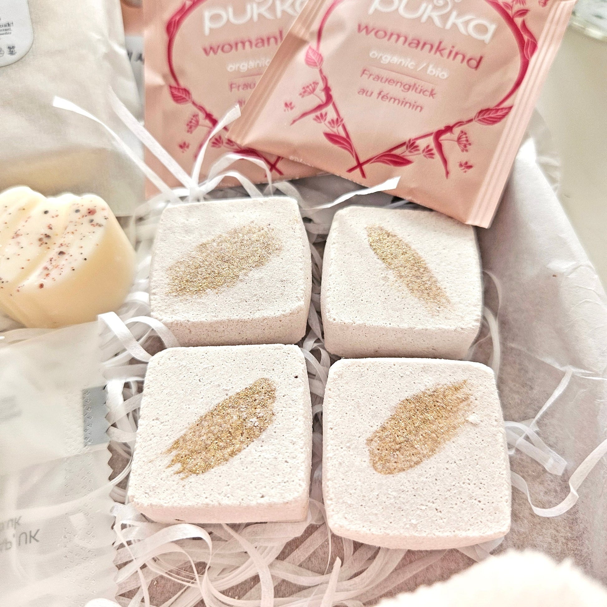 pamper set gift hampers for her gift ideas for leaving presents