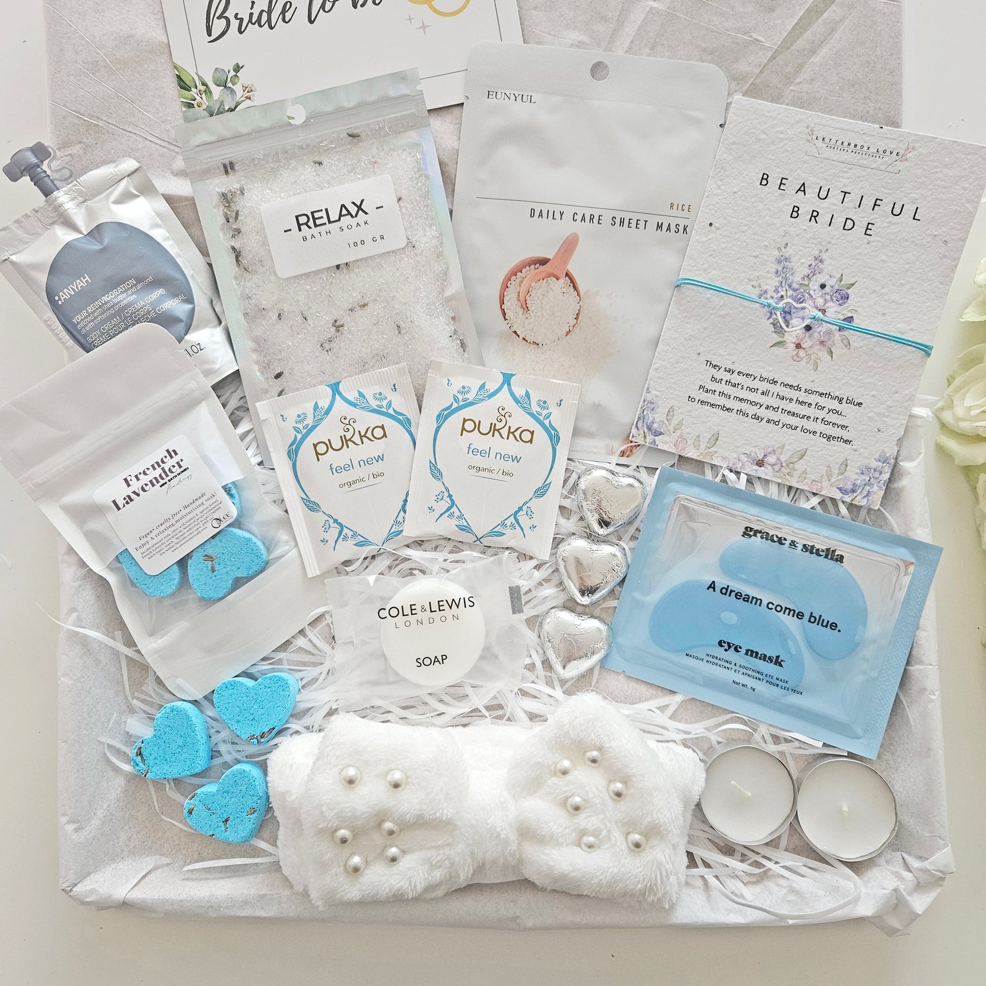 spa gifts to the bride from the bridesmaid bride pamper hamper gift ideas 