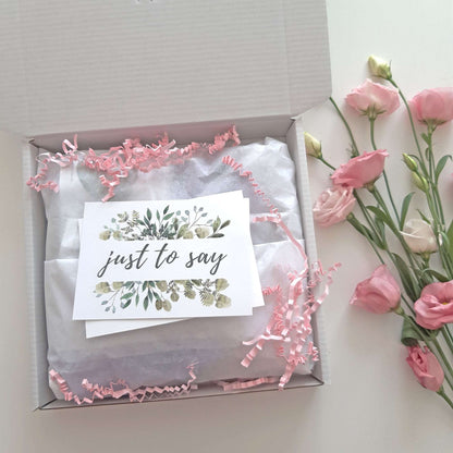 would u be my bridesmaid spa gifts by post for her
